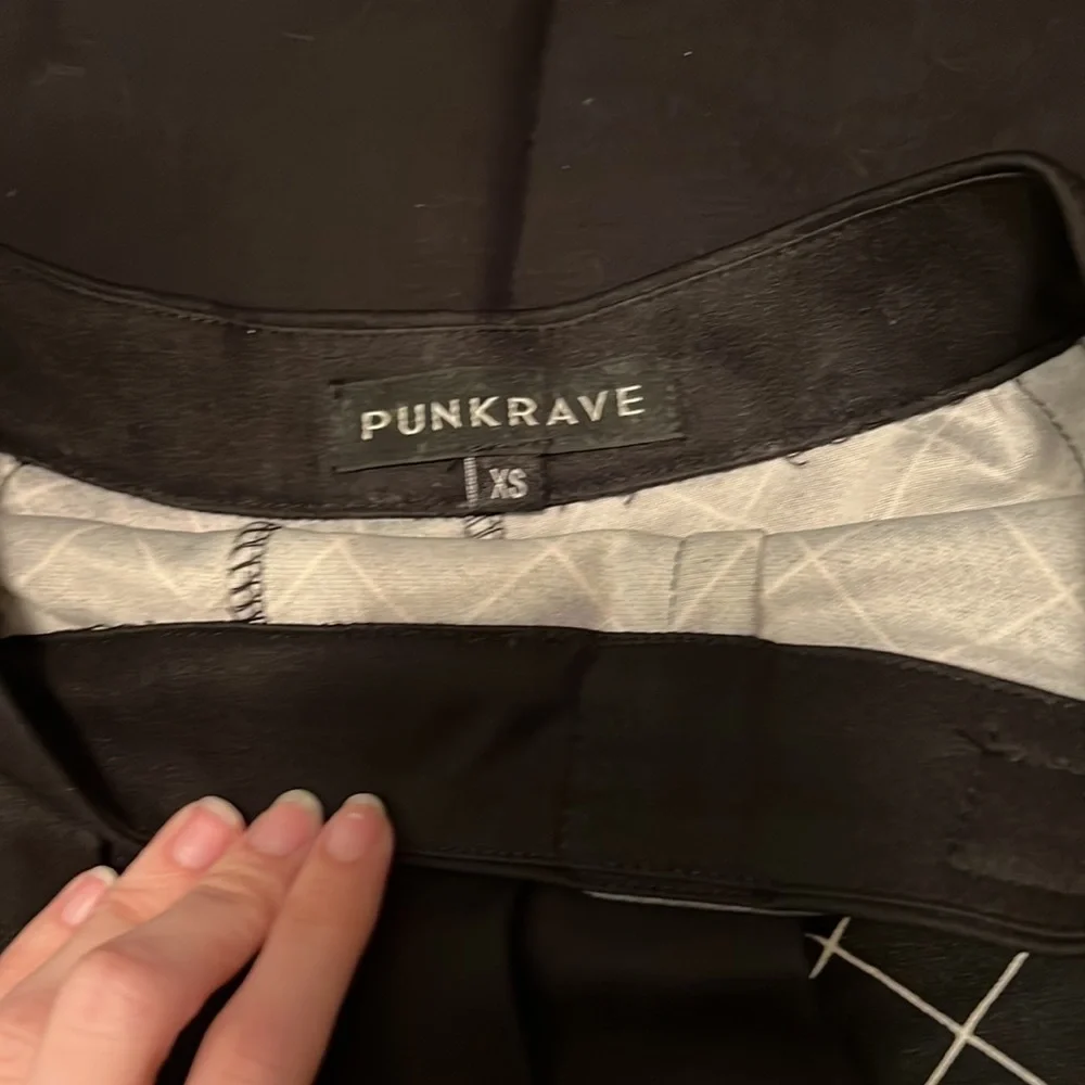 🖤 Punk Rave Skirt 🖤 - Picture 2 of 3